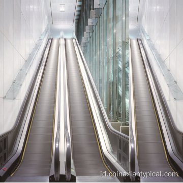 Memindahkan Walkway Sidewalk Penumpang Conveyor Travelator